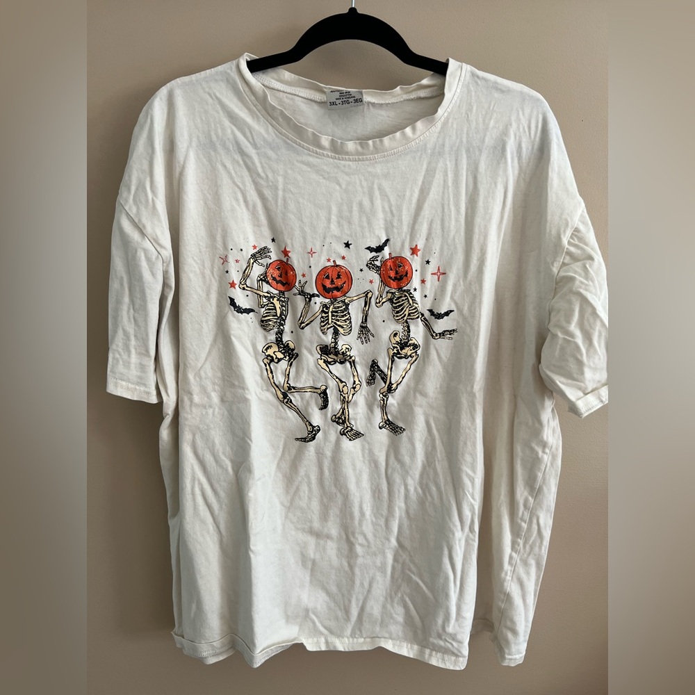 Comfort Colors | Dancing Skeleton Tee